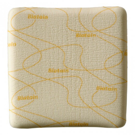 Biatain Non Adhesive - opatrunek piankowy nieprzylepny, 10 x 10 cm, 1 sztuka
